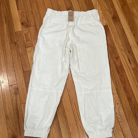 NWT🌸UTCOCO COLLECTION white joggers pants with pockets - Picture 3 of 17